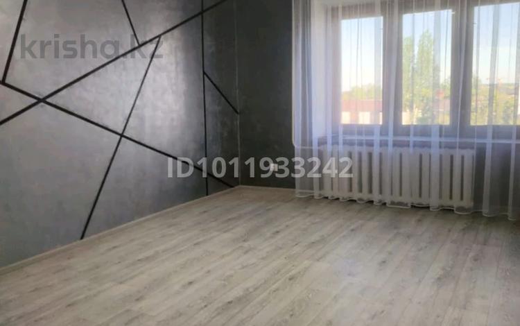 1-бөлмелі пәтер · 31.7 м² · 4/5 қабат, Мангилик ел 49, бағасы: 17 млн ₸ в Семее — фото 2