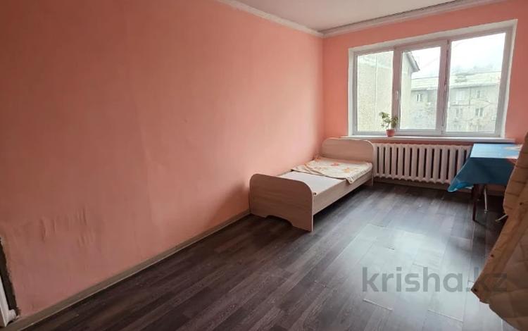 3-комнатная квартира · 65 м² · 5/5 этаж, мкр Айнабулак-3 за 33 млн ₸ в Алматы, Жетысуский р-н — фото 2