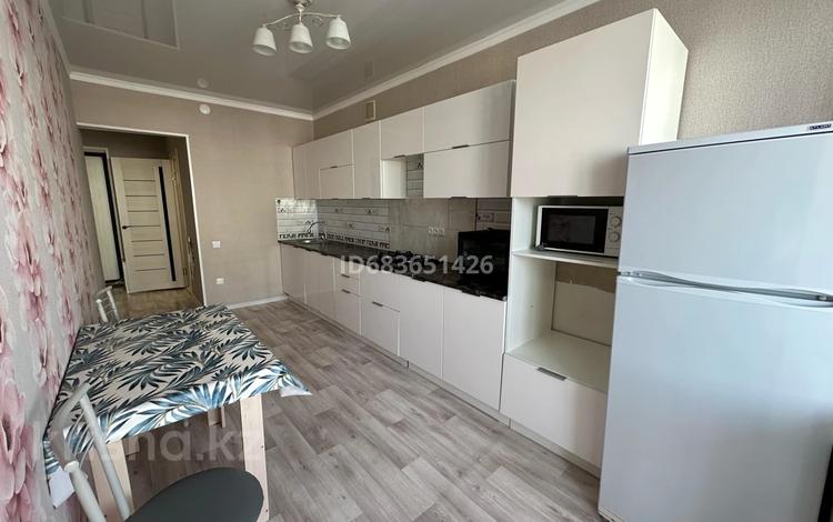1-комнатная квартира · 41.5 м² · 5/6 этаж, мкр Женис 32/1 за 150 000 ₸ в Уральске — фото 15