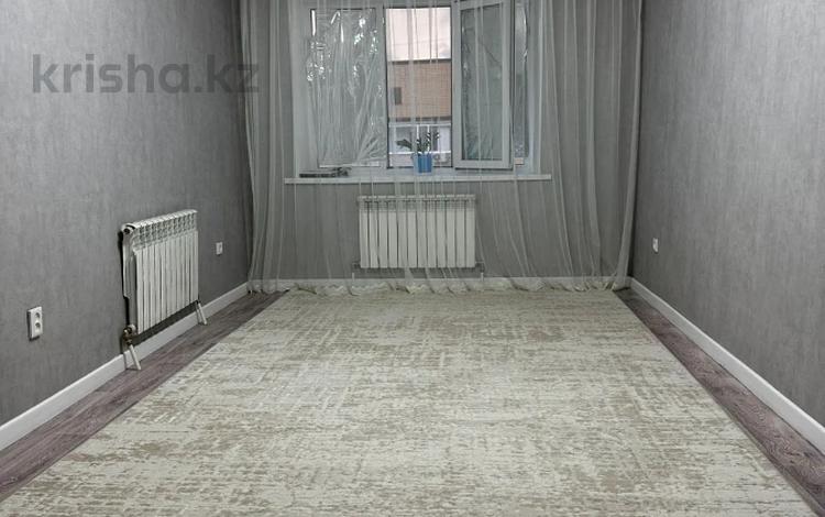 1-комнатная квартира · 45.5 м² · 5/5 этаж, мкр. Алтын орда за 16.5 млн 〒 в Актобе — фото 2