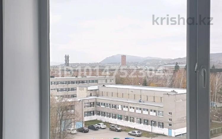 1-бөлмелі пәтер · 33.9 м² · 8/9 қабат, Пр Сатпаева 5, бағасы: 10 млн ₸ в Усть-Каменогорске — фото 2
