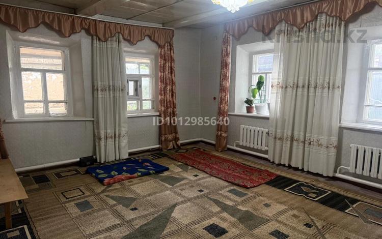 Жеке үй · 2 бөлме · 36 м² · 4 жүзд., КАЗИТУ — Галактика, бағасы: 36 млн ₸ в Уральске, мкр Школьник — фото 2