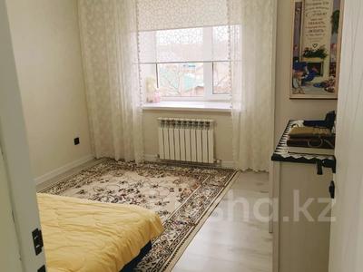 2-комнатная квартира · 52 м² · 3/3 этаж, каргалинская 22 за 11.5 млн 〒 в Актобе, жилой массив Жилянка