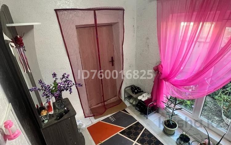 1 комната · 30 м², Гумар Караш 76/1 — Елизарова за 30 000 〒 в Уральске — фото 2