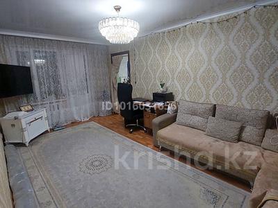 2-бөлмелі пәтер · 42 м² · 2/4 қабат, микрорайон Жетысу — за остановкой мебельный, бағасы: 13.5 млн ₸ в Талдыкоргане, мкр Жетысу