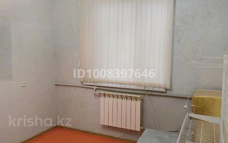 Офисы, кабинеты и рабочие места · 56 м² за 95 000 ₸ в Шымкенте, Енбекшинский р-н — фото 2