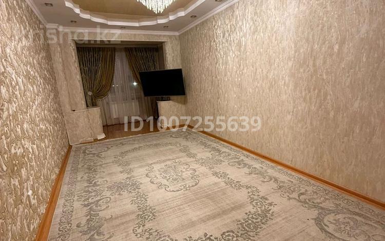 3-комнатная квартира · 73 м² · 3/5 этаж, 12-й мкр 57 за 200 000 〒 в Актау — фото 13