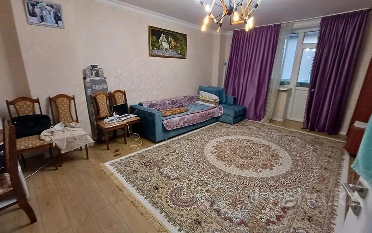 3-комнатная квартира, 104 м², 6/12 этаж, Тлендиева 15/1