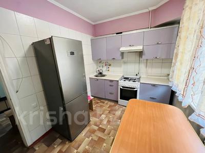 Пәтерлер в Алматы: 2-бөлмелі пәтер · 50 м² · 2/3 қабат, Райымбека — Саина, бағасы: 29 млн 〒 2-бөлмелі пәтер · 50 м² · 2/3 қабат, Райымбека — Саина, бағасы: 29 млн 〒 в Алматы, Алатауский р-н