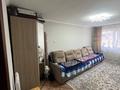 2-комнатная квартира · 47.4 м² · 1/5 этаж, Майкудук, 14й микрорайон 35 за 8.5 млн ₸ в Караганде, Алихана Бокейханова р-н — фото 2