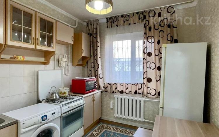 1-комнатная квартира · 35 м² · 1/9 этаж, 1 мкр 51 а за 28 млн ₸ в Алматы, Ауэзовский р-н — фото 8