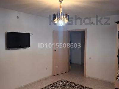 2-комнатная квартира · 61.5 м² · 2/9 этаж, Камзина 130/3 — батырмолл за 30 млн ₸ в Павлодаре