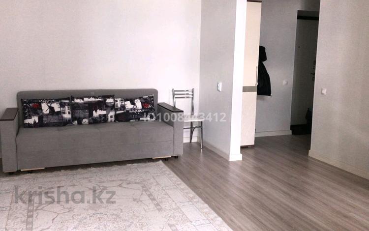 1-комнатная квартира · 40 м² · 1/9 этаж, Университетская 19/2 — Светлый, уютный, чистый, свежий ремонт, рядом Каргу, садик, школа 66 за 180 000 〒 в Караганде, Казыбек би р-н — фото 2