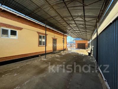 Отдельный дом · 6 комнат · 300 м², Хамза Сыздыкова 29 — Ресторан Орда за 46 млн ₸ в 