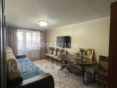 3-бөлмелі пәтер, 65 м², 3/5 қабат, Жайлау 21 — 3 микрорайон, бағасы: 20 млн 〒 в Таразе