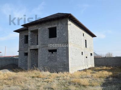 Отдельный дом • 10 комнат • 260 м² • 10 сот., Гагарина 95 за 37 млн 〒 в Туркестане