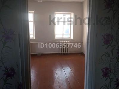 Отдельный дом · 3 комнаты · 65 м² · 8 сот., Громова за 85 000 〒 в Семее