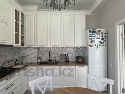 3-комнатная квартира · 104 м² · 4/5 этаж, Пушкина 157 за 53.5 млн 〒 в Таразе