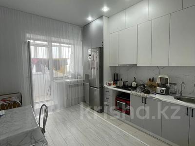 2-бөлмелі пәтер, 60 м², 2/5 қабат, мкр. Алтын орда 356, бағасы: 21.2 млн 〒 в Актобе, мкр. Алтын орда