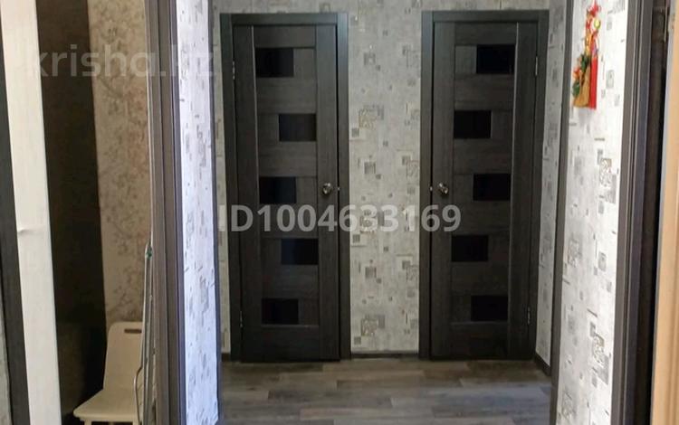 3-бөлмелі пәтер · 60 м² · 4/6 қабат, бажова 542, бағасы: 25 млн ₸ в Усть-Каменогорске, Ульбинский — фото 2