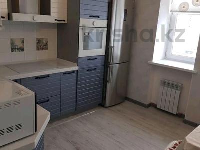 1-бөлмелі пәтер, 34 м², 8/15 қабат ай сайын, Мангилик Ел 17, бағасы: 100 000 〒 в Астане, Есильский р-н