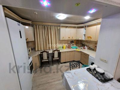 3-комнатная квартира · 63 м² · 1/5 этаж, Микрорайон 5 2аб — Магазин Ассорти за 300 000 ₸ в 