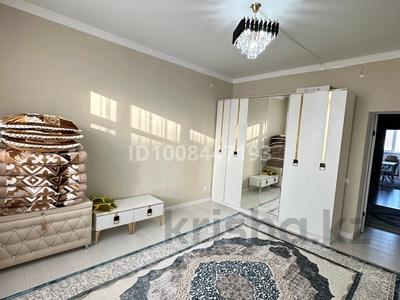 3-бөлмелі пәтер · 110 м² · 5/5 қабат, мкр. Алтын орда, Мангилик ел 47г/2 — Анвар супермаркет. Школа Смарт билим., бағасы: 35.7 млн 〒 в Актобе