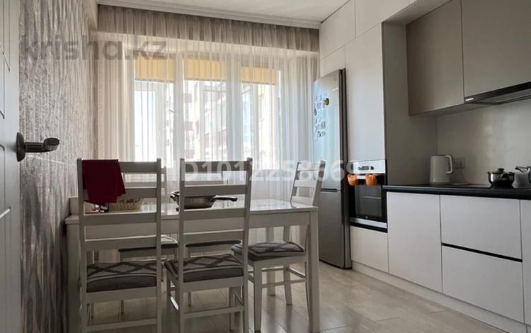 3-комнатная квартира · 79.8 м² · 3/9 этаж, Казыбек Би 1а за 41 млн ₸ в Усть-Каменогорске, Ульбинский — фото 2