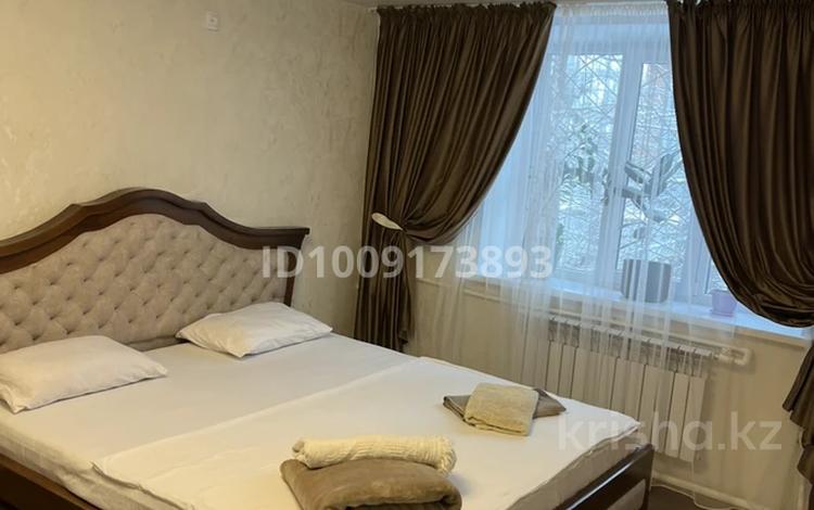1-комнатная квартира · 36 м² · 1/3 этаж, Байзак батыра 225 — Комратова за 12 000 ₸ в Таразе — фото 2