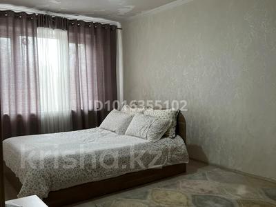 3-комнатная квартира · 64 м² · 3/5 этаж, Брусиловский — Сатпаева за 350 000 ₸ в Алматы, Бостандыкский р-н