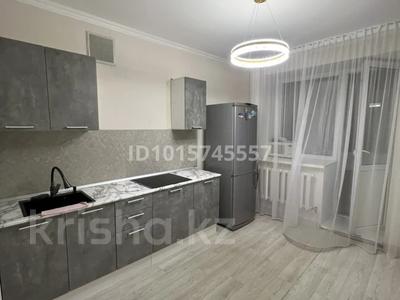 1-комнатная квартира · 37 м² · 6/9 этаж, Акмешит 11 — Жанибек и Керей хандра за 260 000 ₸ в Астане, Есильский р-н