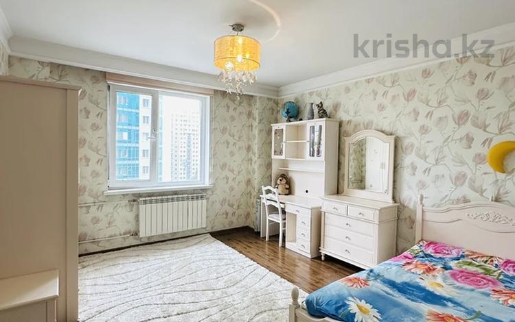 3-бөлмелі пәтер · 110 м² · 9/9 қабат, Сарайшык 9, бағасы: 350 000 ₸ в Астане, Есильский р-н — фото 2