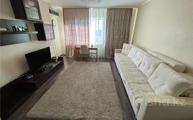 3-комнатная квартира · 100 м² · 8/9 этаж, мкр Юго-Восток, Шахтеров за 36 млн ₸ в Караганде, Казыбек би р-н — фото 2
