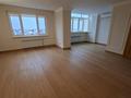 2-бөлмелі пәтер · 104 м² · 8/9 қабат, Ардагер ш/а., Кулманова 152 — Курмангазы, бағасы: 55 млн ₸ в Атырау, мкр Ардагер — фото 5