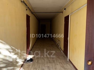 Отдельный дом · 4 комнаты · 164 м² · 5 сот., мкр. Зачаганск пгт 6 — Баян Сұлу 6/1 за 17 млн ₸ в Уральске
