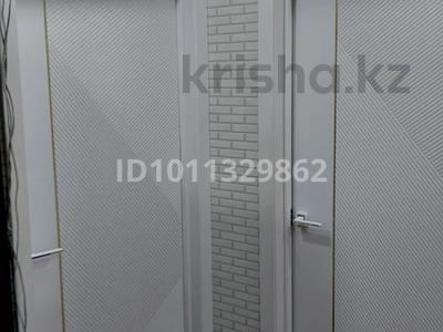 3-бөлмелі пәтер · 61.9 м² · 2/5 қабат, мира 114 — Самрук, бағасы: 13 млн ₸ в Темиртау