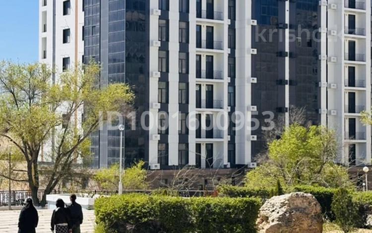 3-бөлмелі пәтер · 93.4 м² · 3/12 қабат, 14-й мкр 33/2 — Возле ТЦ «Астана» 14 мкр. набережная, бағасы: ~ 43.9 млн 〒 в Актау — фото 36