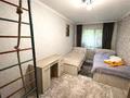 2-комнатная квартира · 45 м² · 1/5 этаж, Пришахтинск, 22й микрорайон 4 за 14.5 млн ₸ в Караганде, Алихана Бокейханова р-н — фото 2