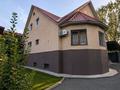 Дом · 8 комнат · 300 м², мкр Думан-1 за 80 000 ₸ в Алматы, Медеуский р-н — фото 3