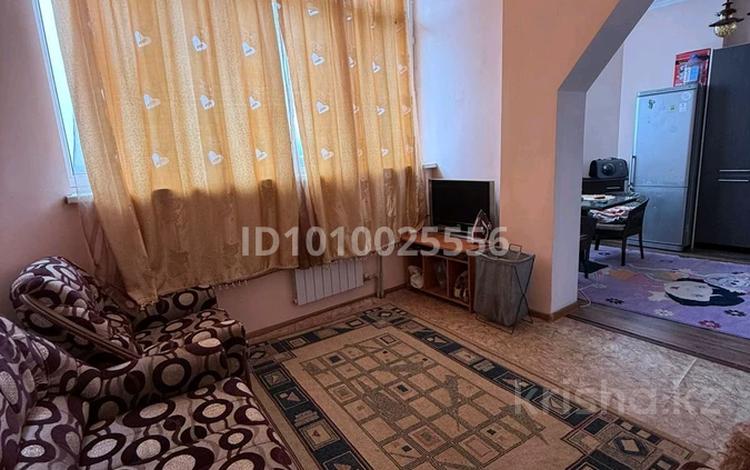 2-комнатная квартира · 45 м² · 6/6 этаж, мкр Жулдыз-1 8 за 200 000 ₸ в Алматы, Турксибский р-н — фото 2