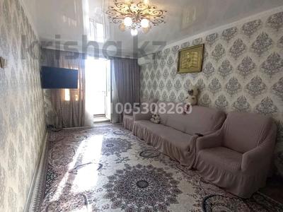 3-комнатная квартира · 59 м² · 2/5 этаж, Толе би 12б — Верхний рынок за 19.9 млн ₸ в Шымкенте, Аль-Фарабийский р-н