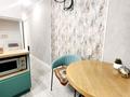 2-комнатная квартира · 55 м² · 2/5 этаж, мкр Строитель 41 за 15 000 ₸ в Уральске
