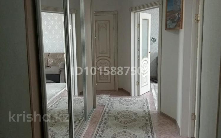 2-комнатная квартира · 61.3 м² · 9/10 этаж, Карагайлы 49 — Возле Абай Арены за 36 млн ₸ в Семее — фото 2
