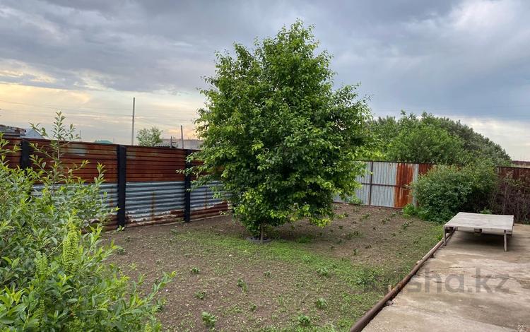 Дача · 4 комнаты · 100 м² · 12 сот., Сиреневая 60 — После Коянды д/с Водолей за 20 млн ₸ в Астане, р-н Байконур — фото 4