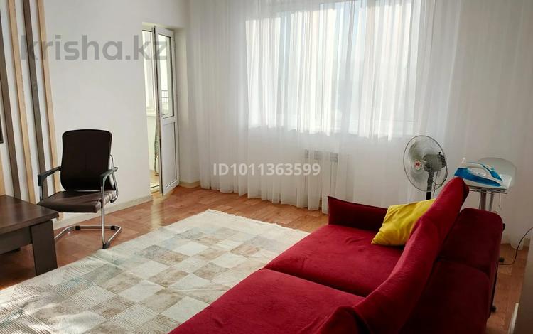 1-комнатная квартира · 46 м² · 10/13 этаж, мкр Аксай-5, Садвакасова 3б — Момышулы-Жубанова за 31.7 млн ₸ в Алматы, Ауэзовский р-н — фото 2