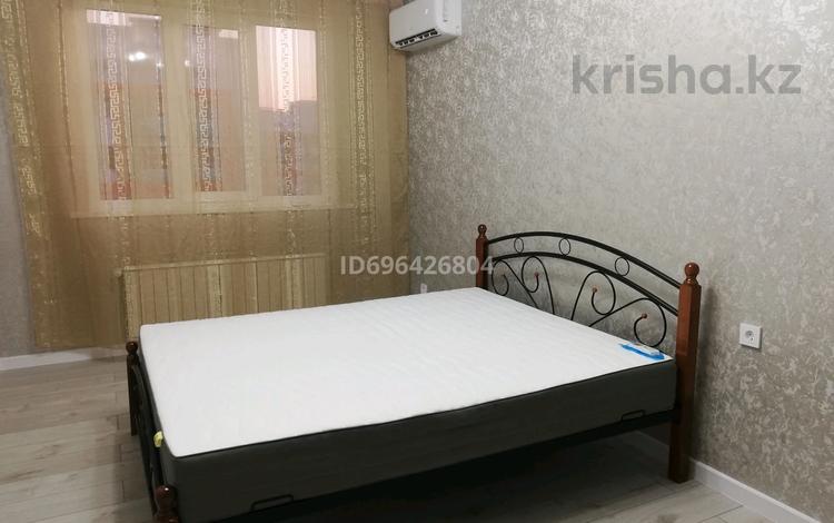 2-комнатная квартира · 60 м² · 11/12 этаж, Сатпаева 90/73 — Туркебаева за 330 000 ₸ в Алматы, Бостандыкский р-н — фото 3