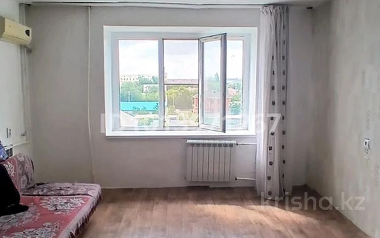 1-комнатная квартира · 35 м² · 4/6 этаж, мкр Жилгородок, Кедери 8 — Школа 36 за 90 000 ₸ в Актобе — фото 3
