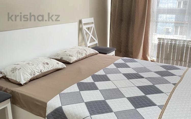 2-комнатная квартира · 48 м² · 2/12 этаж, мкр Шугыла, Мкр. Шугыла 340/3 — проспект Алатау,ЦОН, Хан медикал за 15 000 ₸ в Алматы, Наурызбайский р-н — фото 2