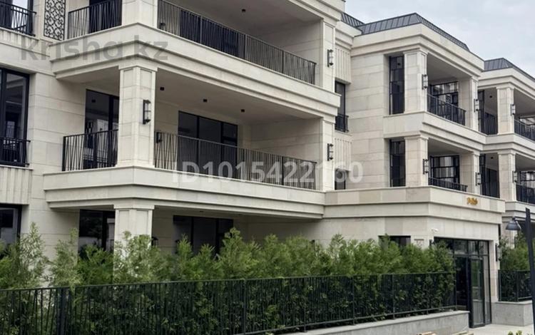 2-комнатная квартира · 80.9 м² · 1/3 этаж, мкр Мирас 33 за 133.5 млн ₸ в Алматы, Бостандыкский р-н — фото 2