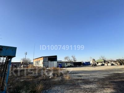 Промбаза · 42 сотки, мкр Томирис, Барыс 143 — Центральная 200 Бурундай Трудовик за 2 млн 〒 в Алматы, Алатауский р-н